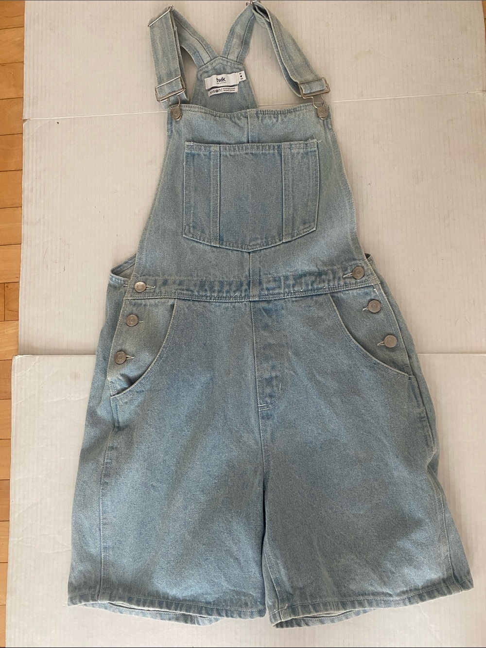 Simons Twik Light Washed Blue Denim Short Overalls adjust straps Size X-Small